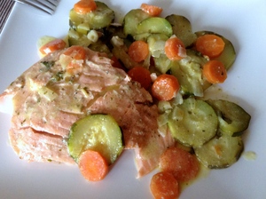 recette - Filets de saumon, carottes et courgettes