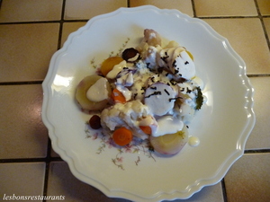 Poêlée de chou-fleur, brocolis et carottes aux quatre couleurs, sauce au parmesan et brisures de truffes