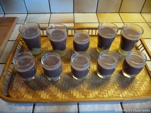 recette - Velouté de boudin noir sur compotée de pommes en version apéritive