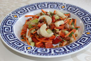 Salade de coeurs de palmiers et légumineuses