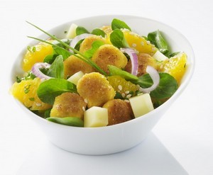 recette - Salade de mâche, orange et polenta à poêler