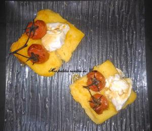 recette - Polenta grillée, tomates confites et chèvre en faisselle