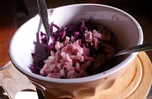 recette - Salade de chou rouge aux lardons