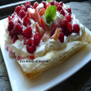 recette - Bricks fraises, framboises et chantilly