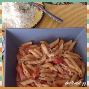 recette - Pennes à la sauce tomate, crème et anchois