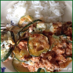 Gratin de courgettes et viande hachée tomatée