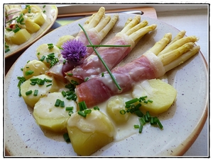 Roulades d'asperges au jambon cru sauce au miel au thermomix