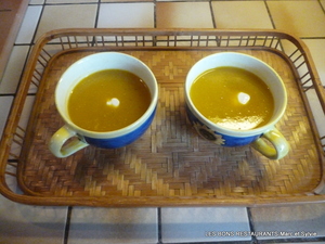 recette - Soupe rapide au potiron, poireau et curcuma