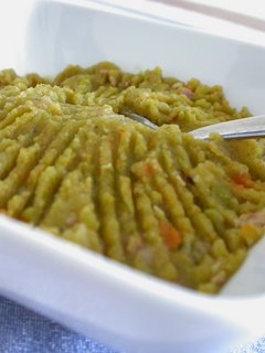 Purée de pois cassés aux saucisses