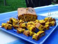 Cake aux tomates, olives et lardons