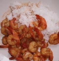 Cari de crevettes aux tomates, ail et gingembre