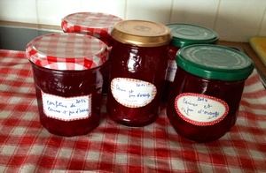 Confiture de cerise et jus d'orange