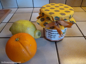 recette - Confiture de rhubarbe, oranges, pommes et citron