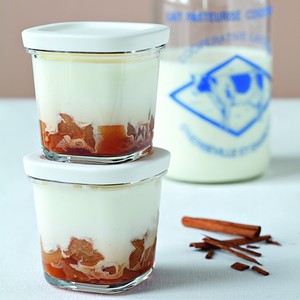 recette - Crème à la vanille sur lit de pommes façon tatin à la yaourtière