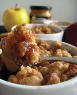 recette - Crumble pommes, nectarines et caramel