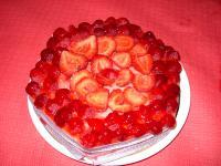 Entremet glacé aux fraises-framboises