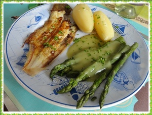 Filets de soles aux pointes d'asperges vertes