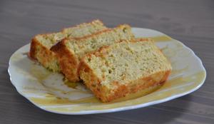 Gâteau fondant et moelleux à la rhubarbe