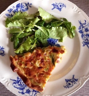 recette - Quiche aux poireaux, lardons et épices 