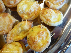 Quiches apéritives au saumon