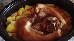 recette - Rouelle de porc au vin blanc