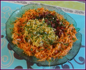 Salade de carottes colorées au miel et citron