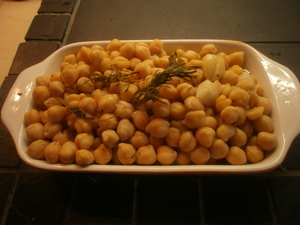 recette - Salade tiède de pois chiches aux herbes