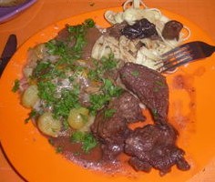 recette - Sauté de joues de boeuf aux navets et raisins blancs