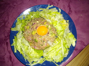 Tartare de boeuf à la mexicaine