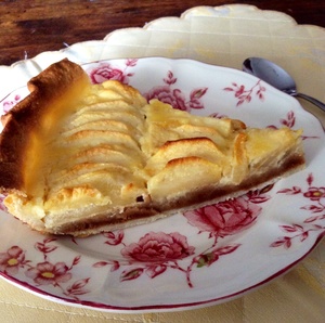 recette - Tarte aux pommes, Spéculoos et liqueur de poires