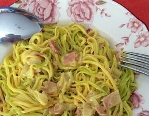 recette - Tagliatelles aux chicons, jambon et curry