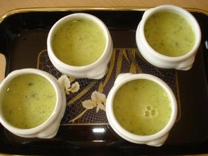 recette - Velouté de courgette au chèvre frais