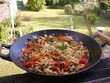 Wok de nouilles chinoises et poulet fermier