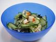 Salade de surimi, concombre et algue wakame (japonais)