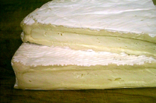 Brie-220-145